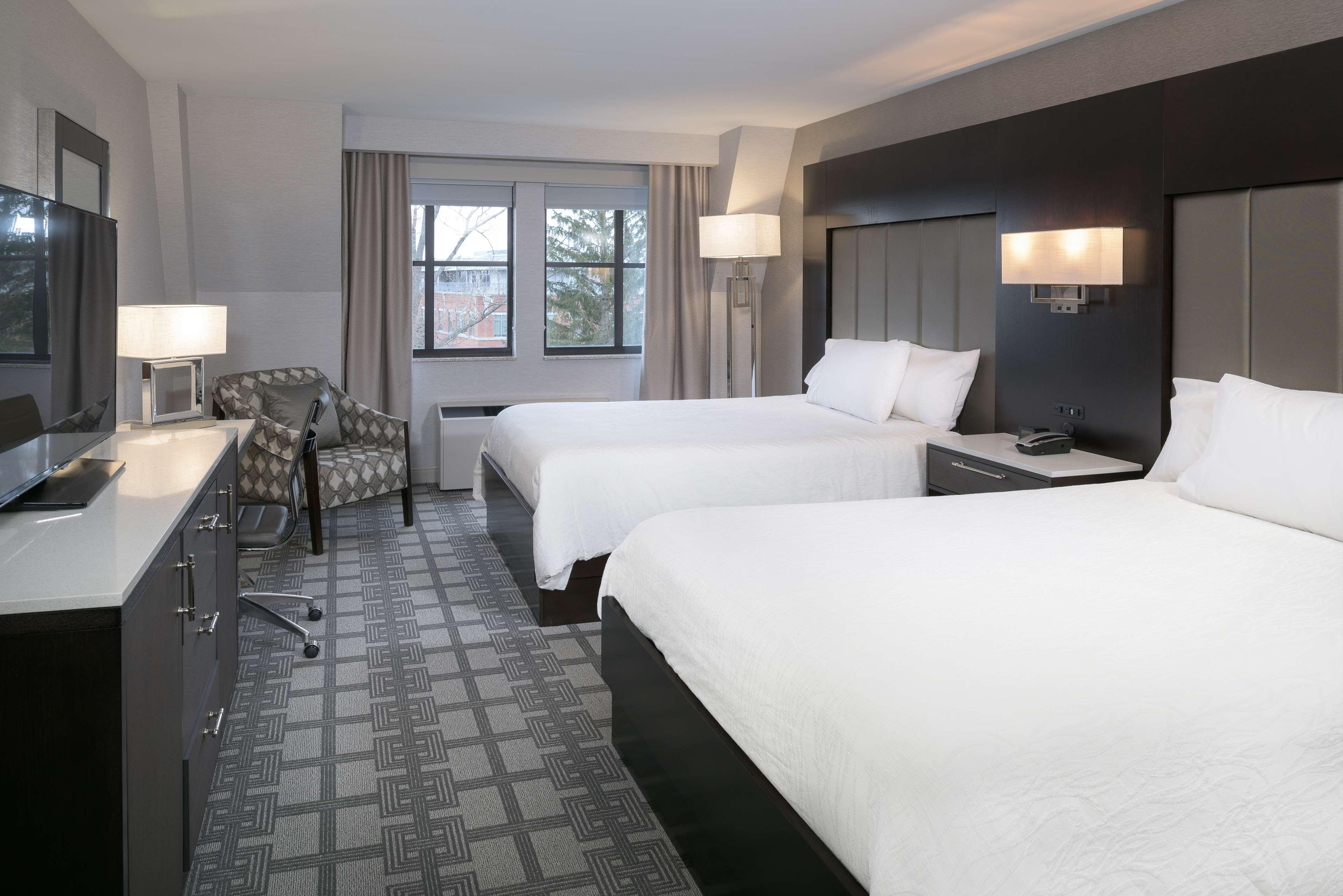 Hilton Garden Inn Portsmouth Downtown Zewnętrze zdjęcie