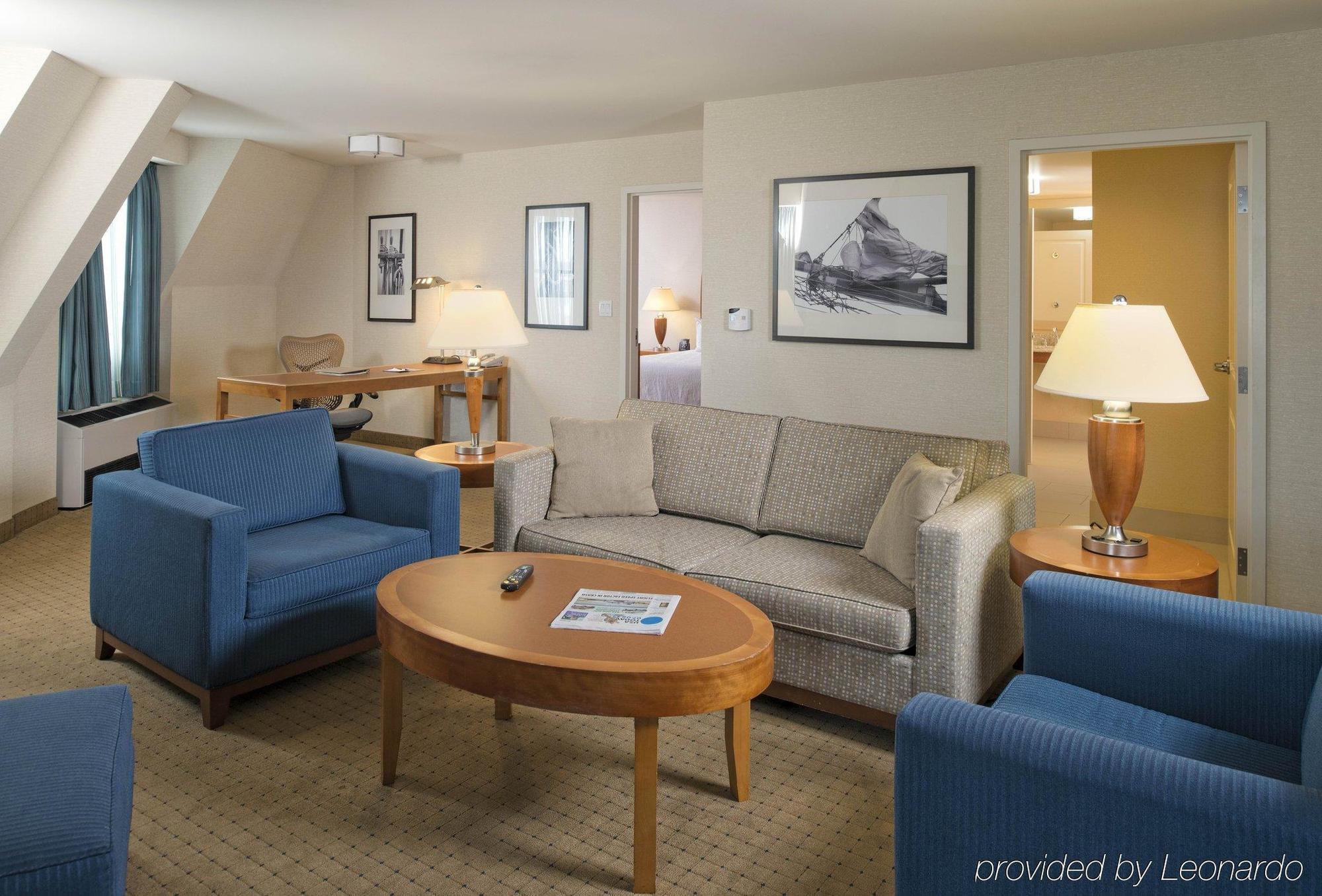 Hilton Garden Inn Portsmouth Downtown Zewnętrze zdjęcie