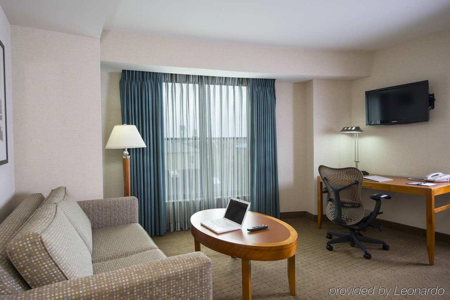 Hilton Garden Inn Portsmouth Downtown Zewnętrze zdjęcie