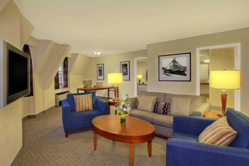 Hilton Garden Inn Portsmouth Downtown Pokój zdjęcie